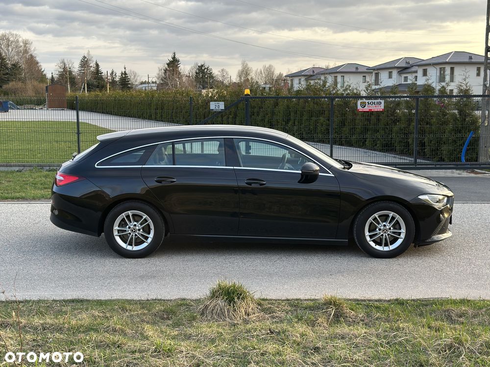Mercedes-Benz CLA 180 7G-DCT - 7
