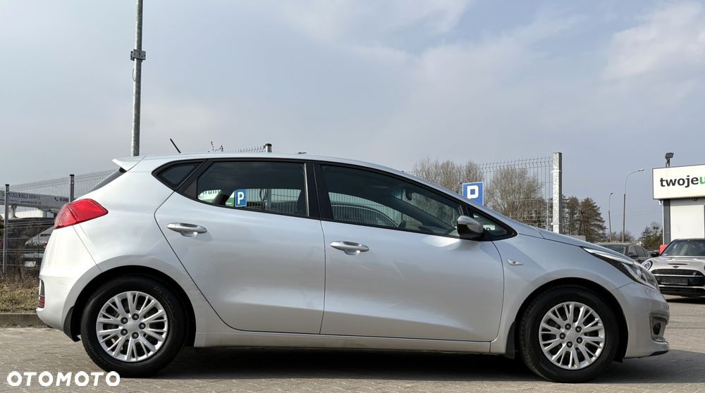Kia Ceed 1.6 CRDi M - 4