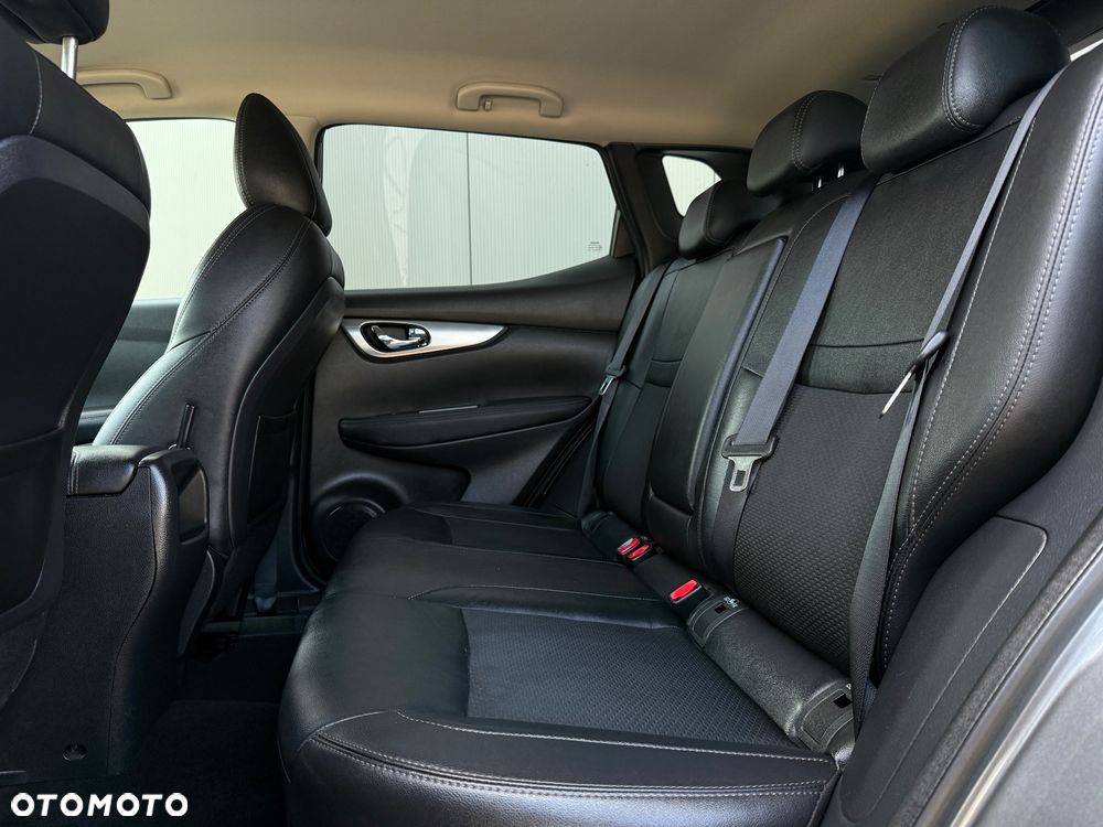 Nissan Qashqai 1.3 DIG-T Tekna - 8
