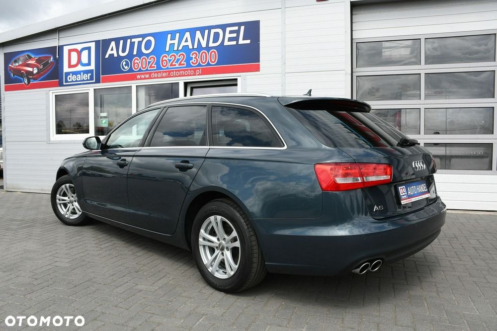 Audi A6 Avant - 17