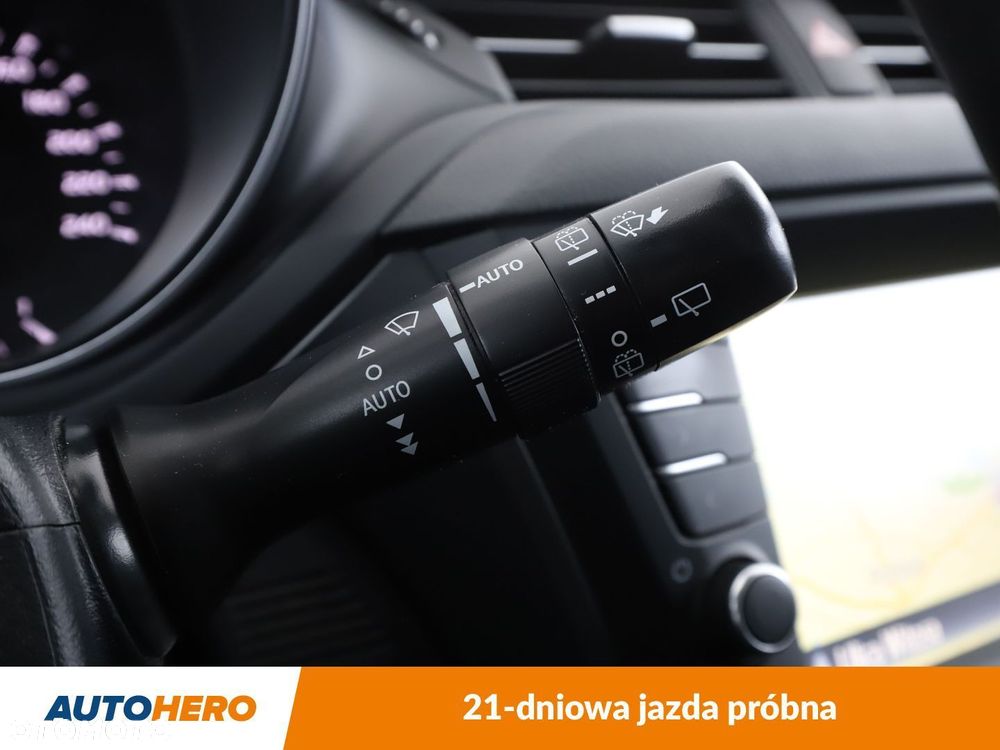 Toyota Avensis 1.8 Business Edition - 32