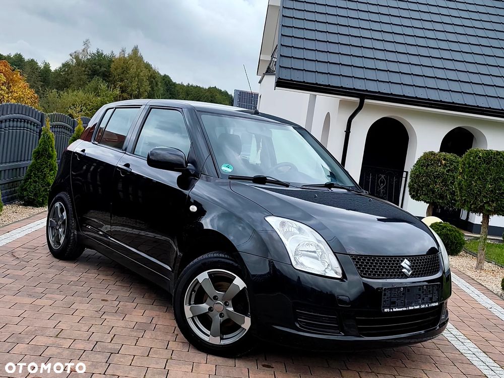 Suzuki Swift - 1