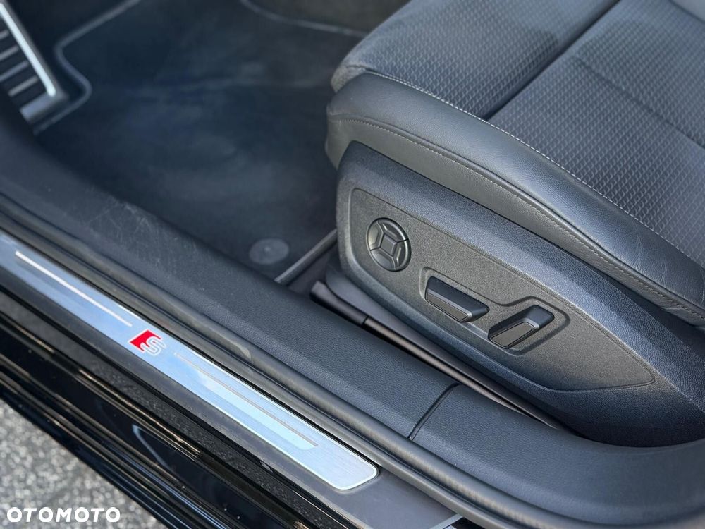 Audi S6 Avant - 33