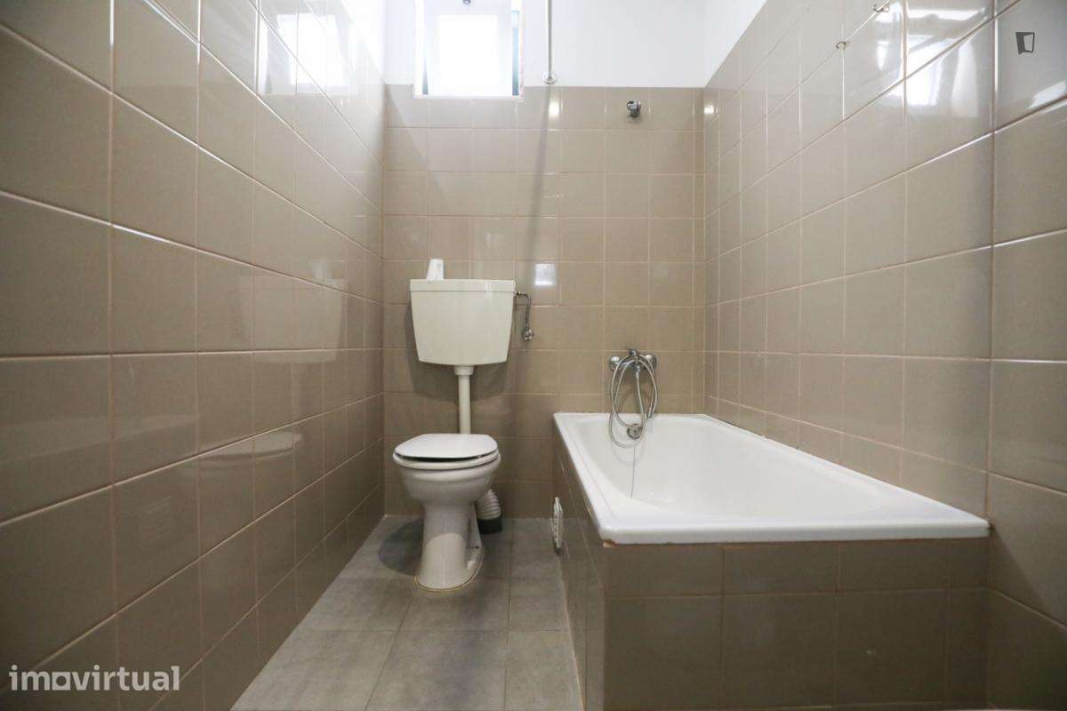 Quarto - localizado em Arroios Lisbon - Grande imagem: 5/40