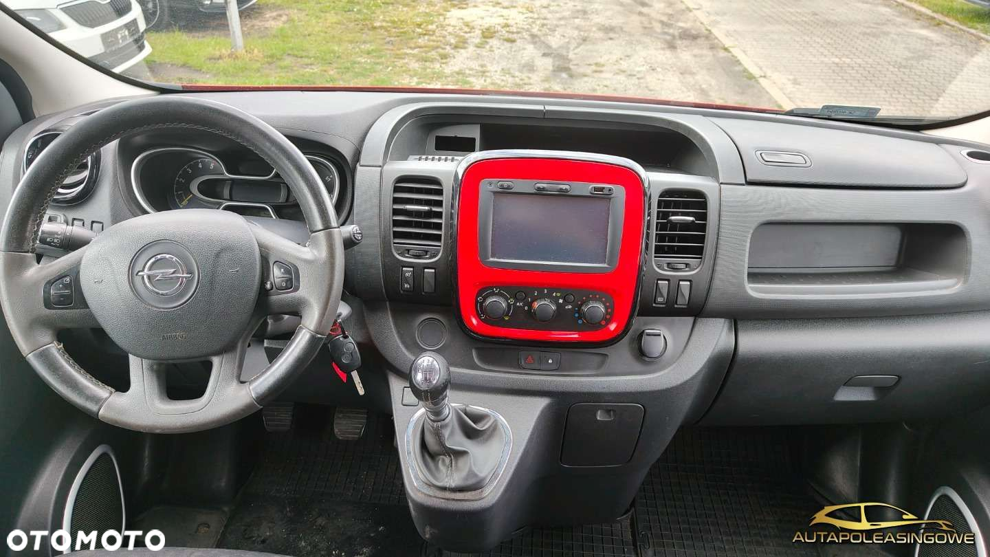 Opel Vivaro  1.6D 140KM 6 osobowy F.Vat 23% - 9