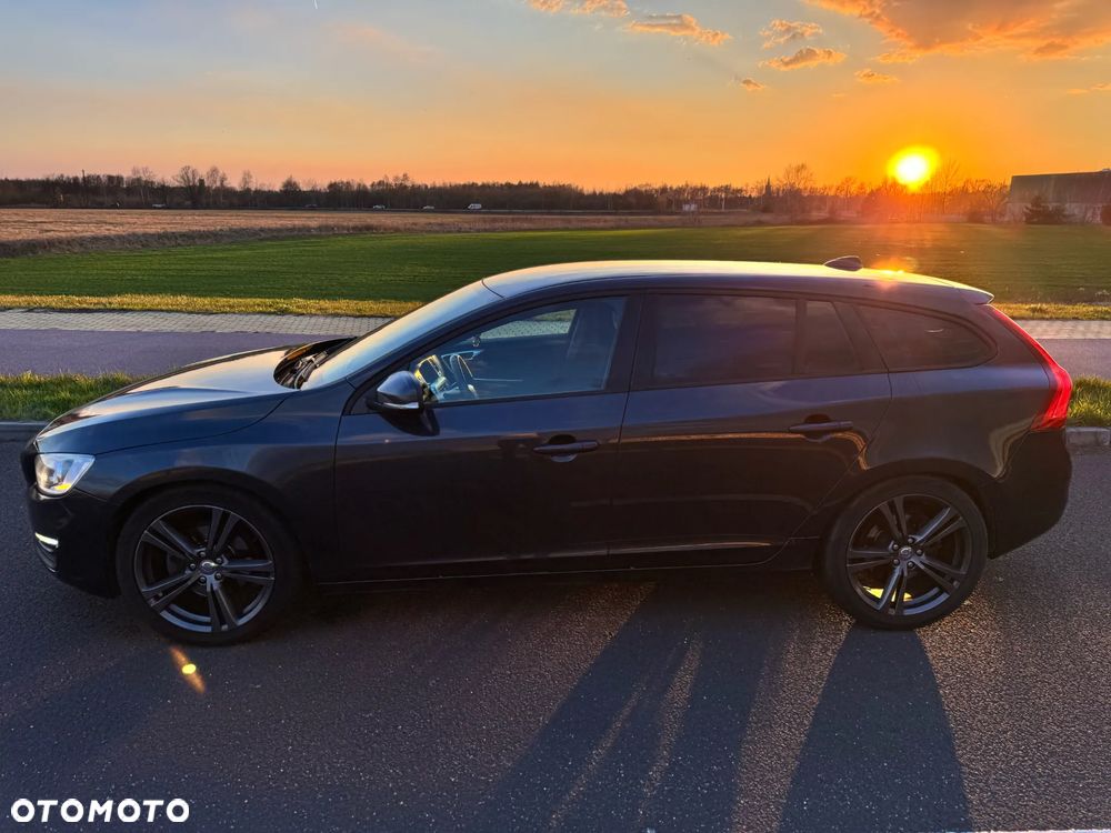 Volvo V60 D2 Geartronic Powershift - 15