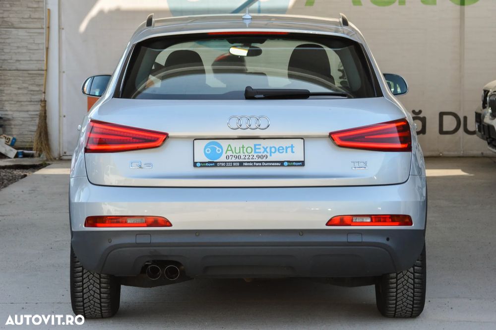 Audi Q3 2.0 TDI Quattro S tronic - 24