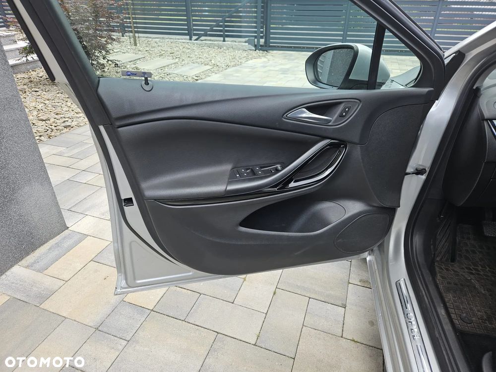 Opel Astra 1.4 Turbo Dynamic - 12