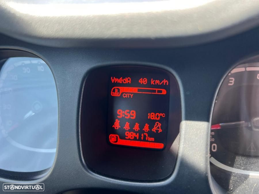 Fiat Panda 1.2 City Cross S&S - 11