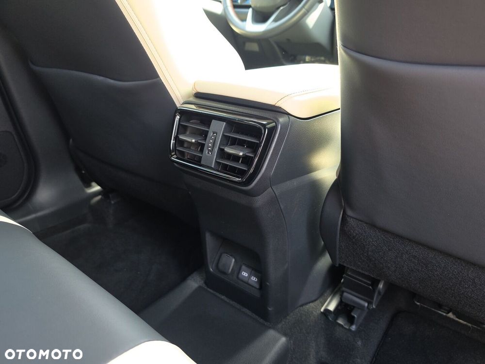 Lexus NX - 23