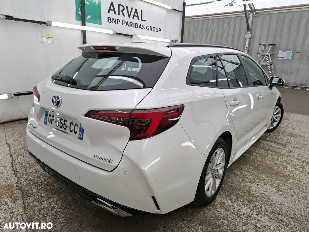 Toyota Corolla 1.8 Business Edition - 3