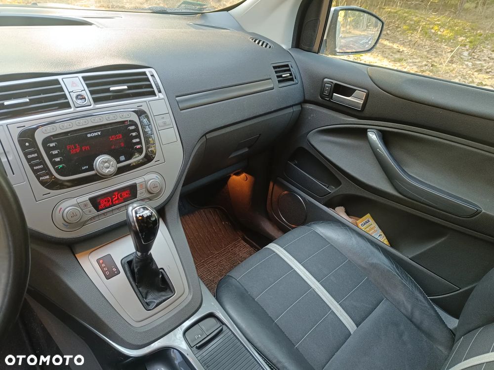 Ford Kuga 2.0 TDCi 4x4 Trend - 23