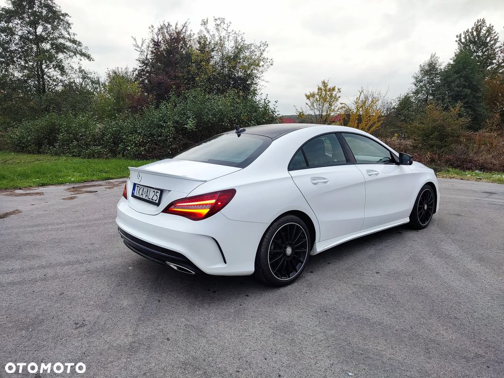Mercedes-Benz CLA 250 7G-DCT Sport - 8