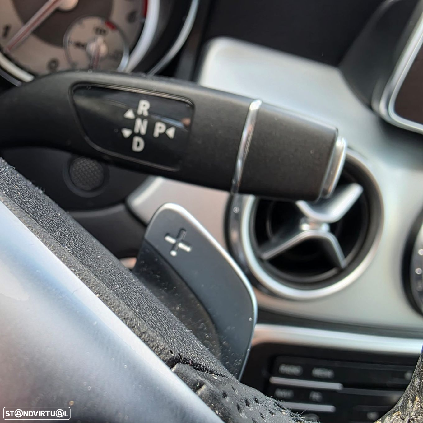 Mercedes-Benz GLA 220 d AMG Line - 24