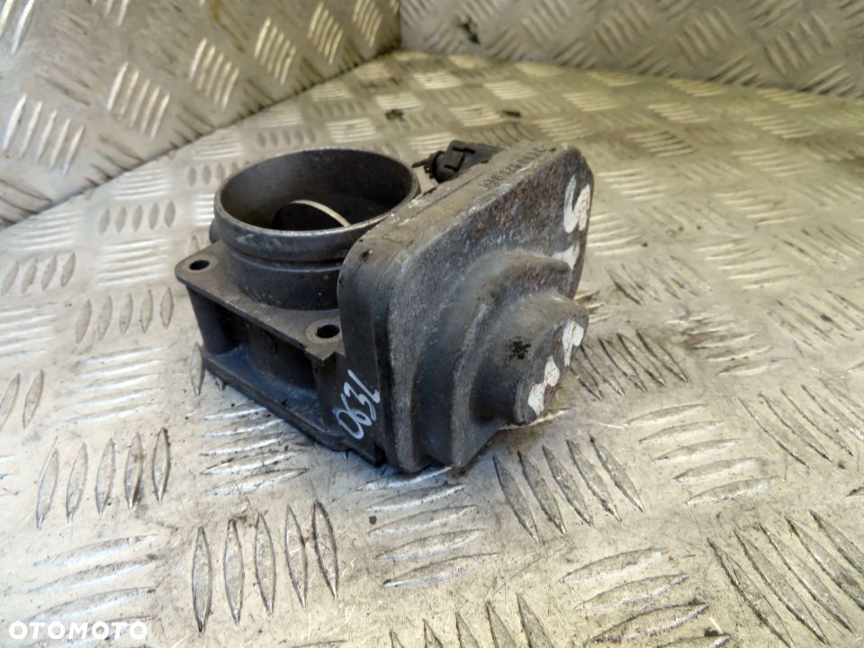 PRZEPUSTNICA PASSAT B6 1.9 2.0 TDI 038128063L VOLKSWAGEN 2005-2010 - 1