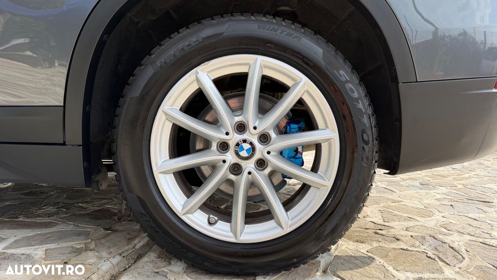 BMW X1 sDrive18d AT - 32
