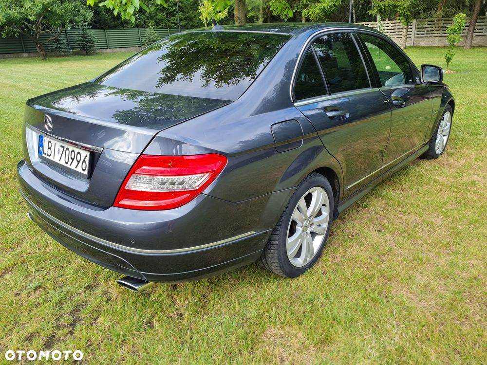 Mercedes-Benz Klasa C 320 CDI DPF Avantgarde - 11