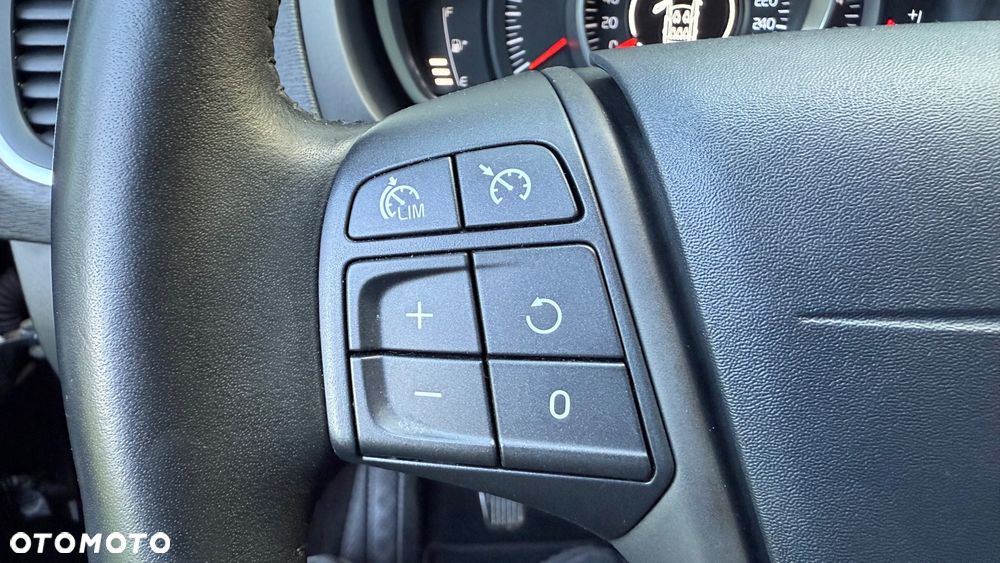Volvo V40 - 17