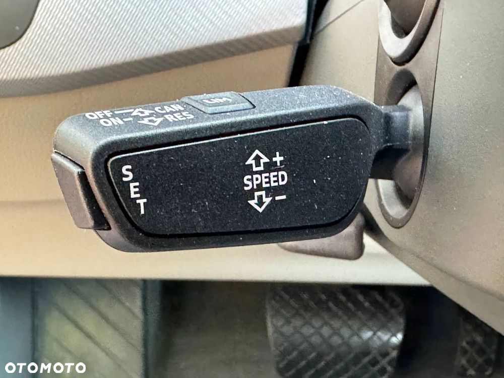 Audi A4 ver-35-tfsi-s-tronic - 23
