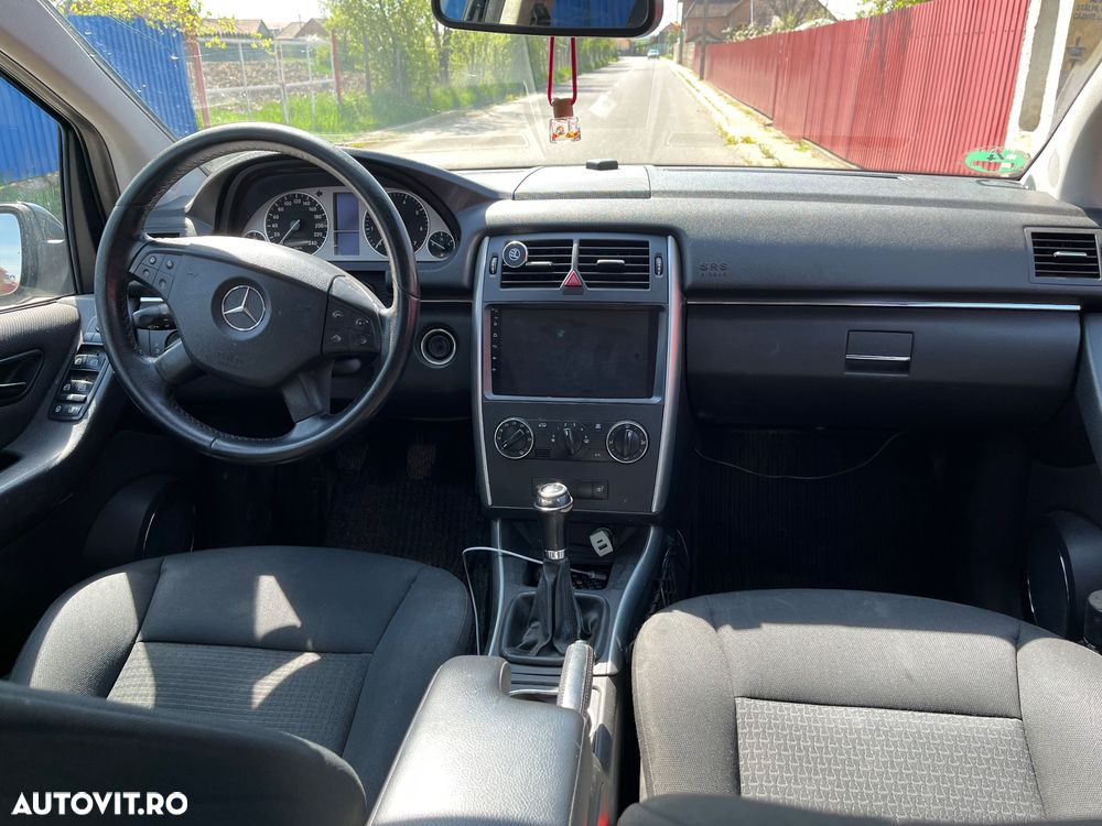 Mercedes-Benz B 170 Standard - 1