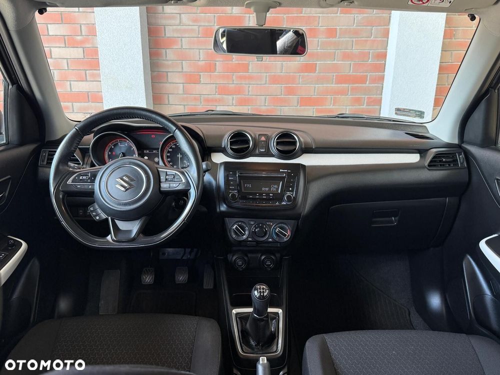 Suzuki Swift 1.2 Dualjet SHVS Premium - 16