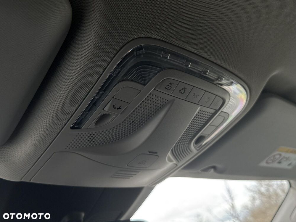 Mercedes-Benz Vito - 24