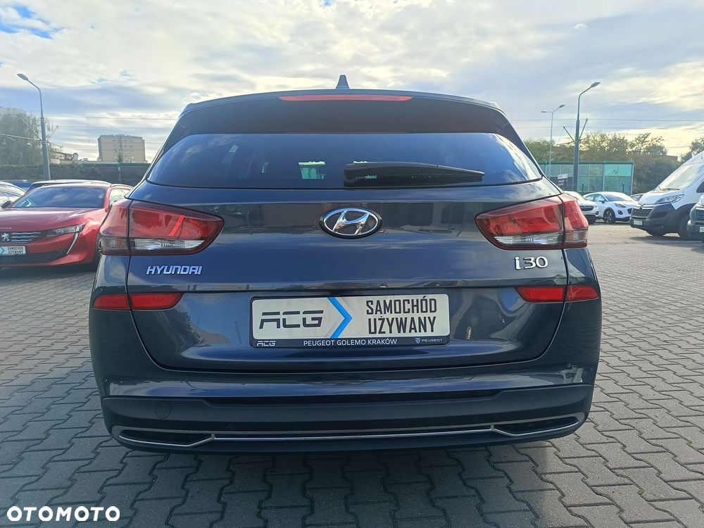 Hyundai i30 1.5 DPI Comfort - 3