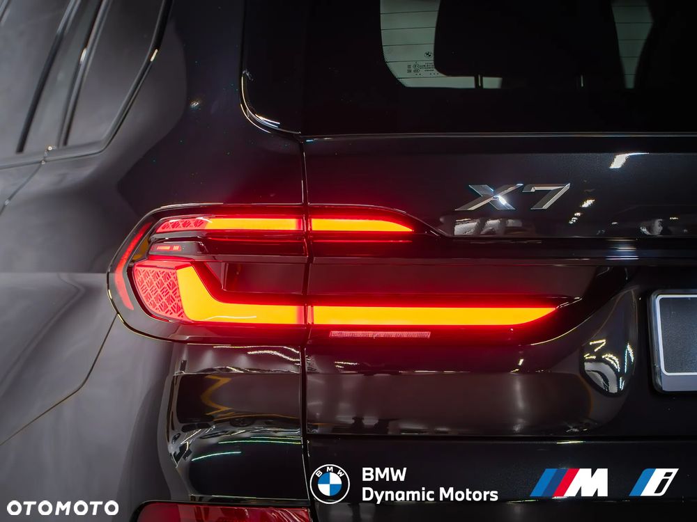 BMW X7 - 11