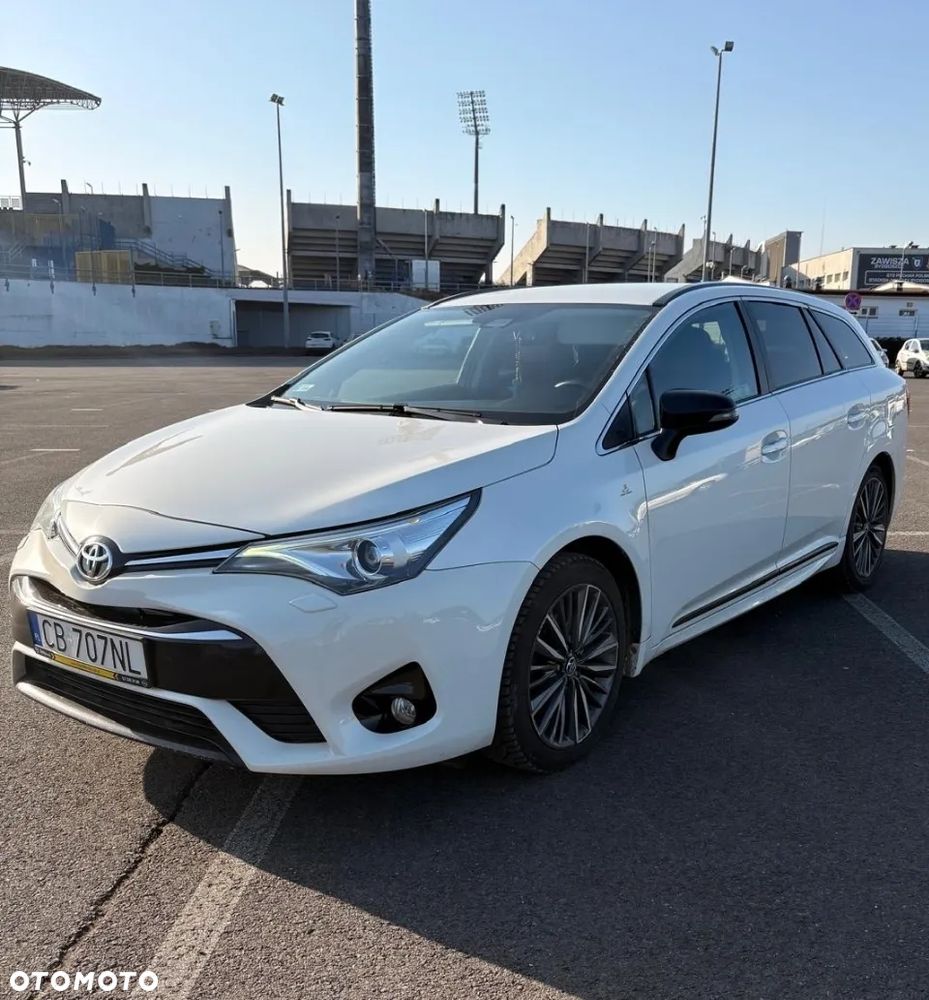 Toyota Avensis 1.8 Prestige MS - 1