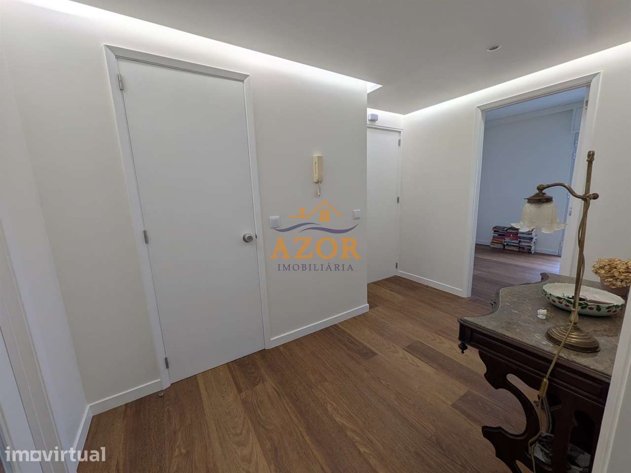 Apartamento T3 Venda em Ponta Delgada (São Sebastião),Ponta Delgada - Grande imagem: 3/22