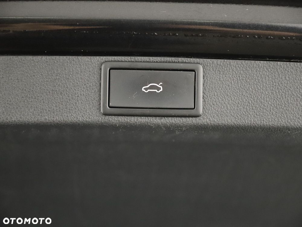 Skoda Octavia 2.0 TDI 4x4 Scout DSG - 24