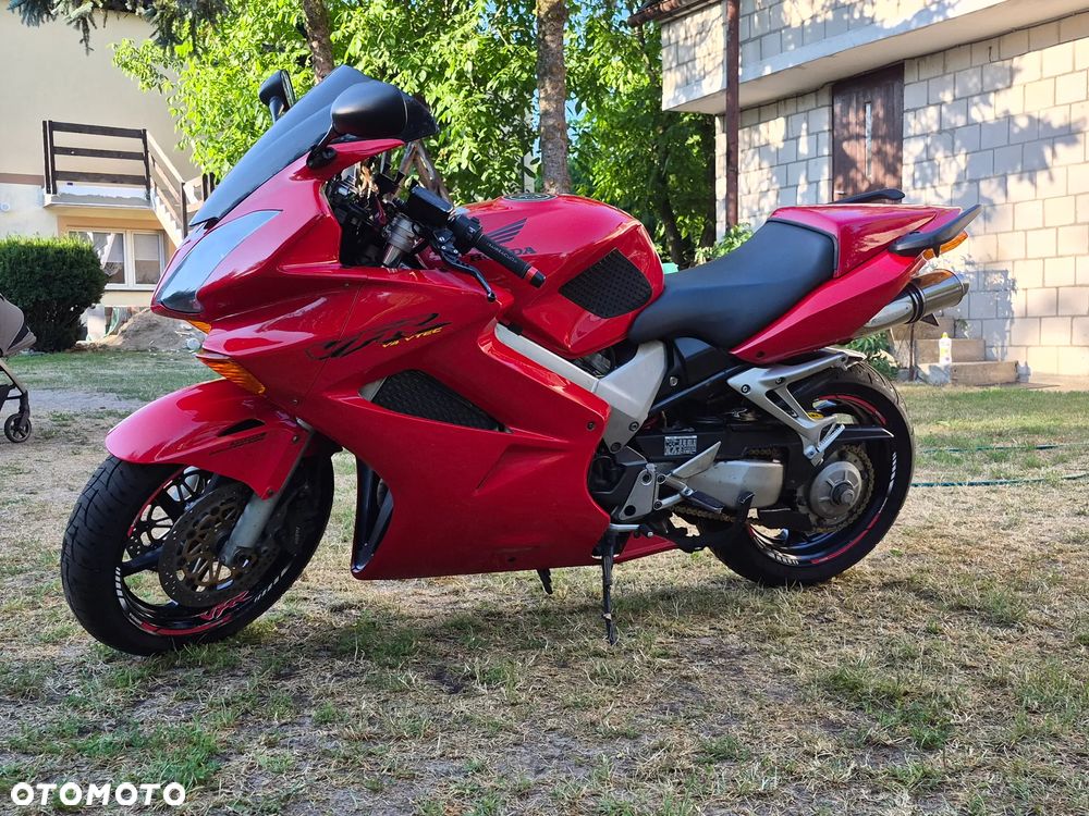 Honda VFR - 5