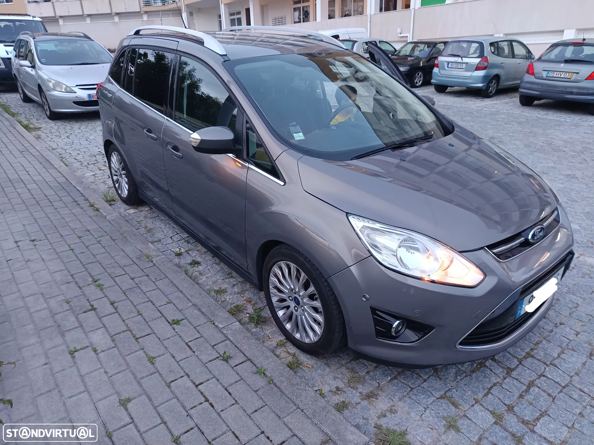 Ford Grand C-Max 1.6 TDCi Titanium S/S 120g - 2