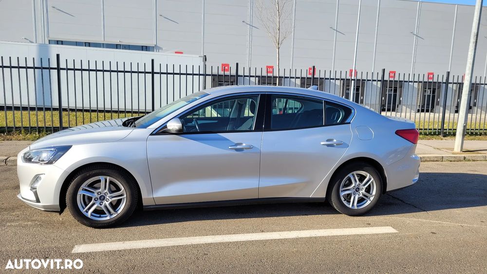 Ford Focus 1.0 EcoBoost Trend Edition - 5