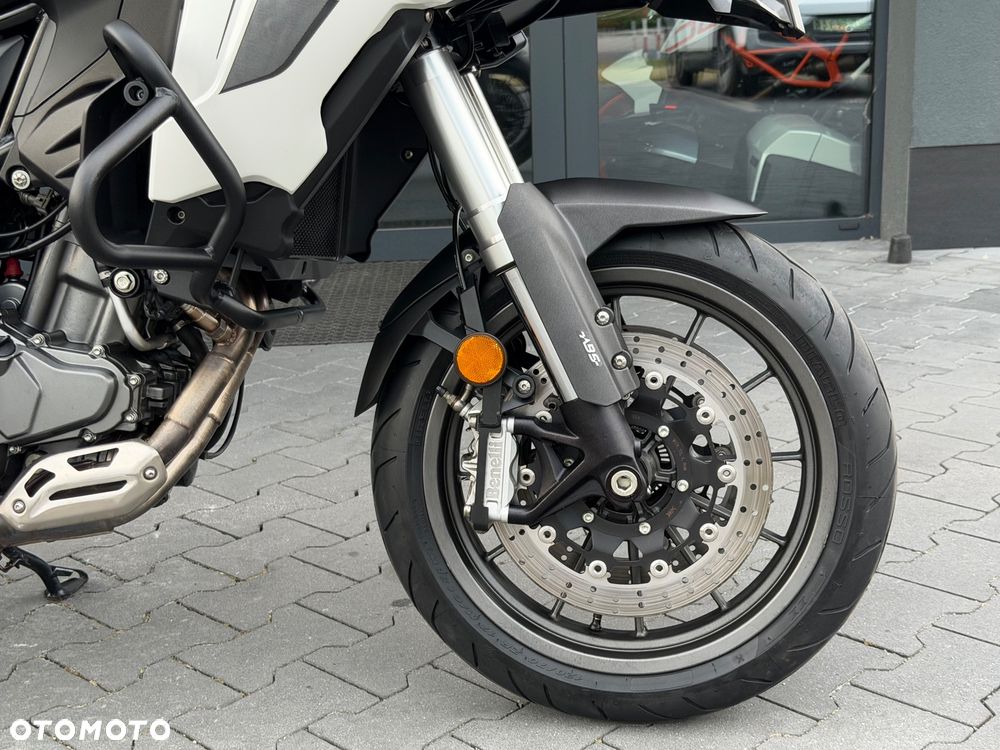Benelli TRK 502 - 8