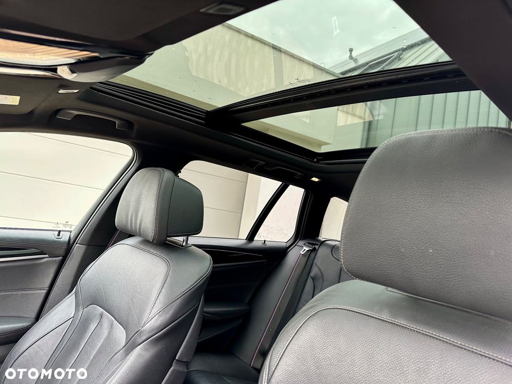 BMW Seria 5 - 10