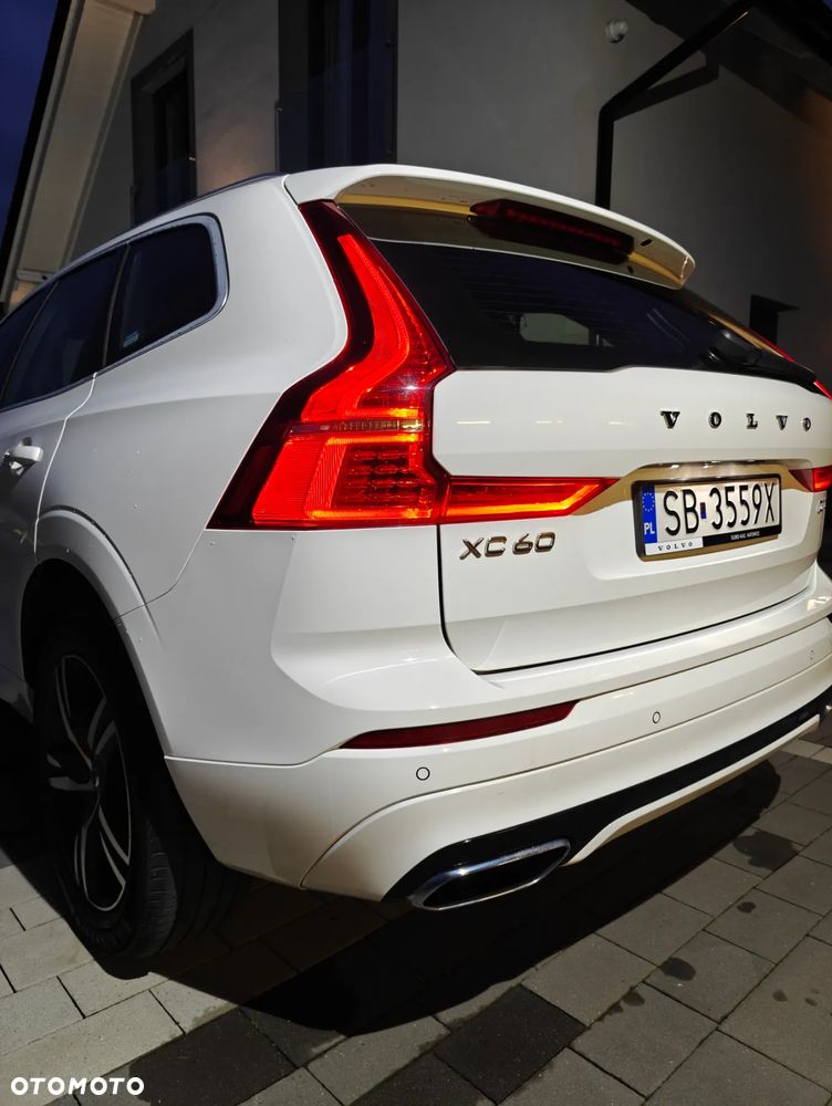 Volvo XC 60 D4 AWD R-Design - 23