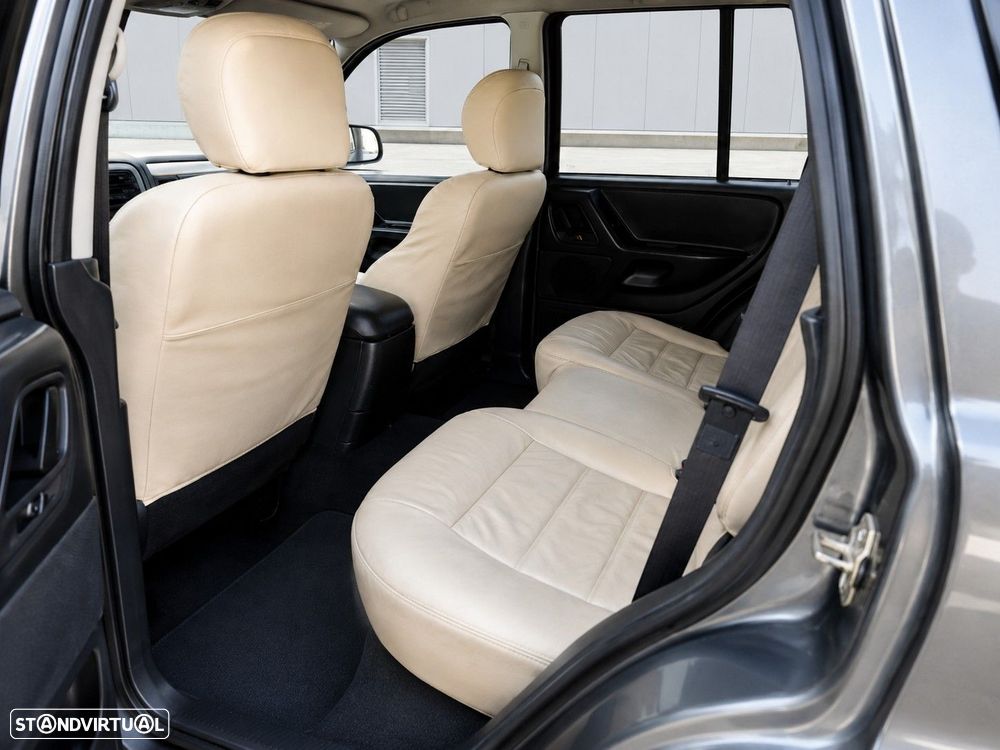 Jeep Grand Cherokee 2.7 CRD Laredo - 12