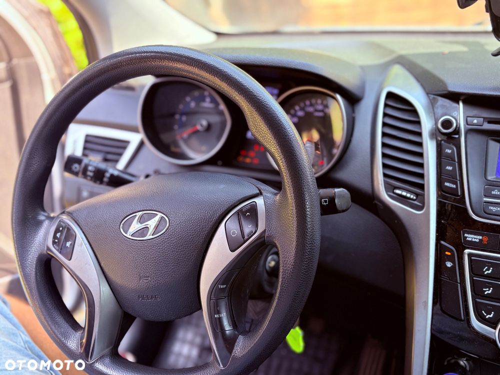 Hyundai i30 1.4 CRDi Classic - 3