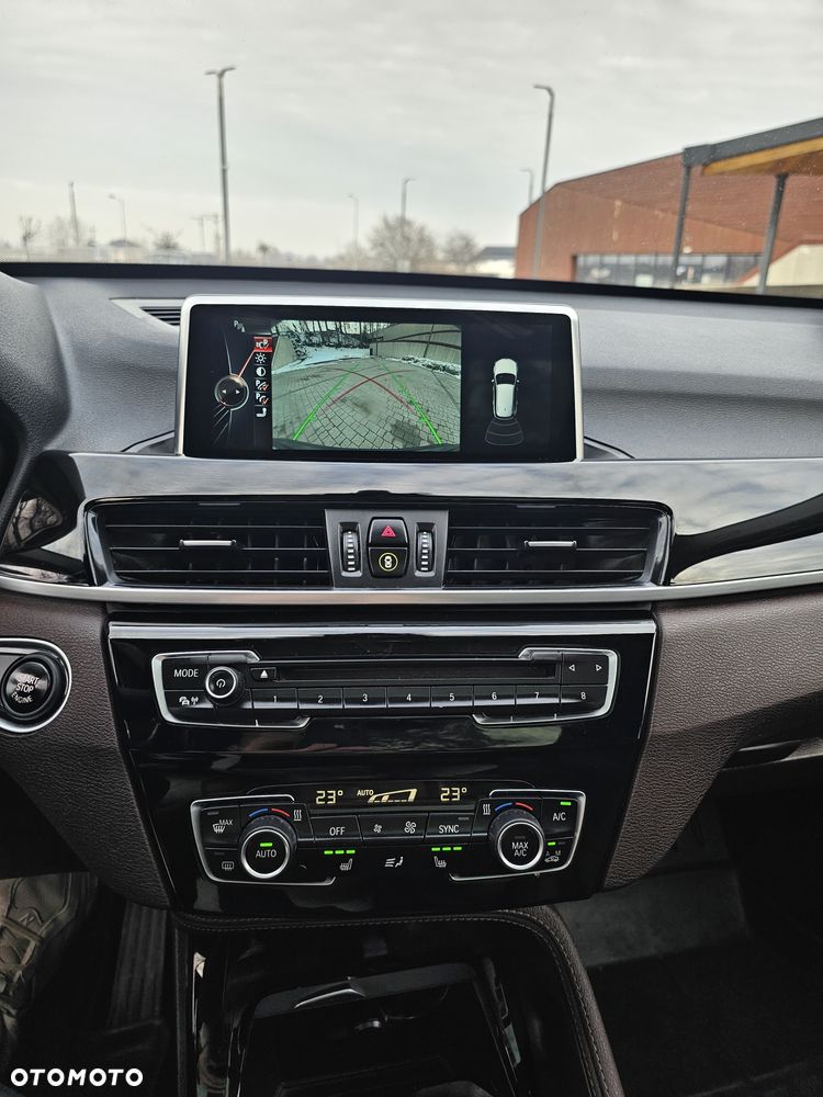 BMW X1 sDrive16d xLine - 22