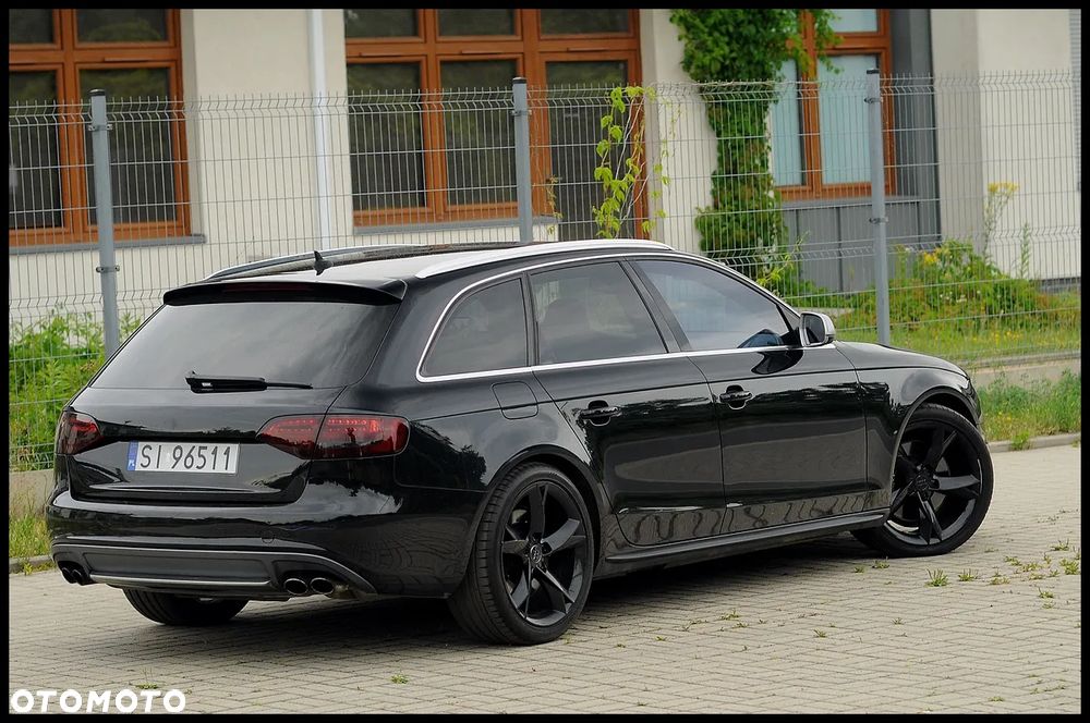 Audi A4 - 24