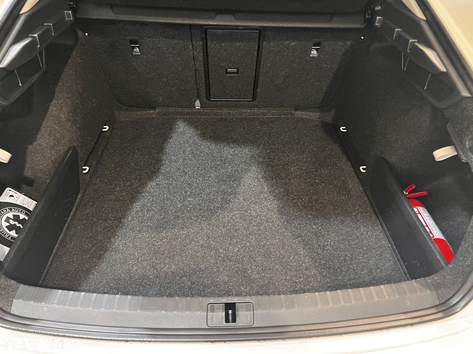 Skoda Octavia - 32