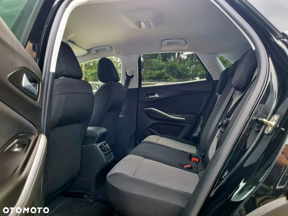 Opel Grandland X 1.2 Start/Stop Elegance - 10