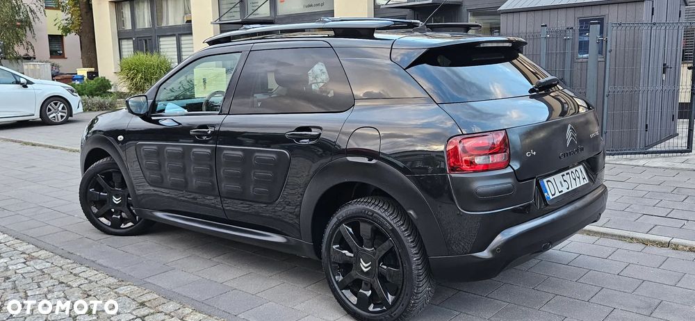 Citroën C4 Cactus 1.2 PureTech Shine Edition S&S - 29