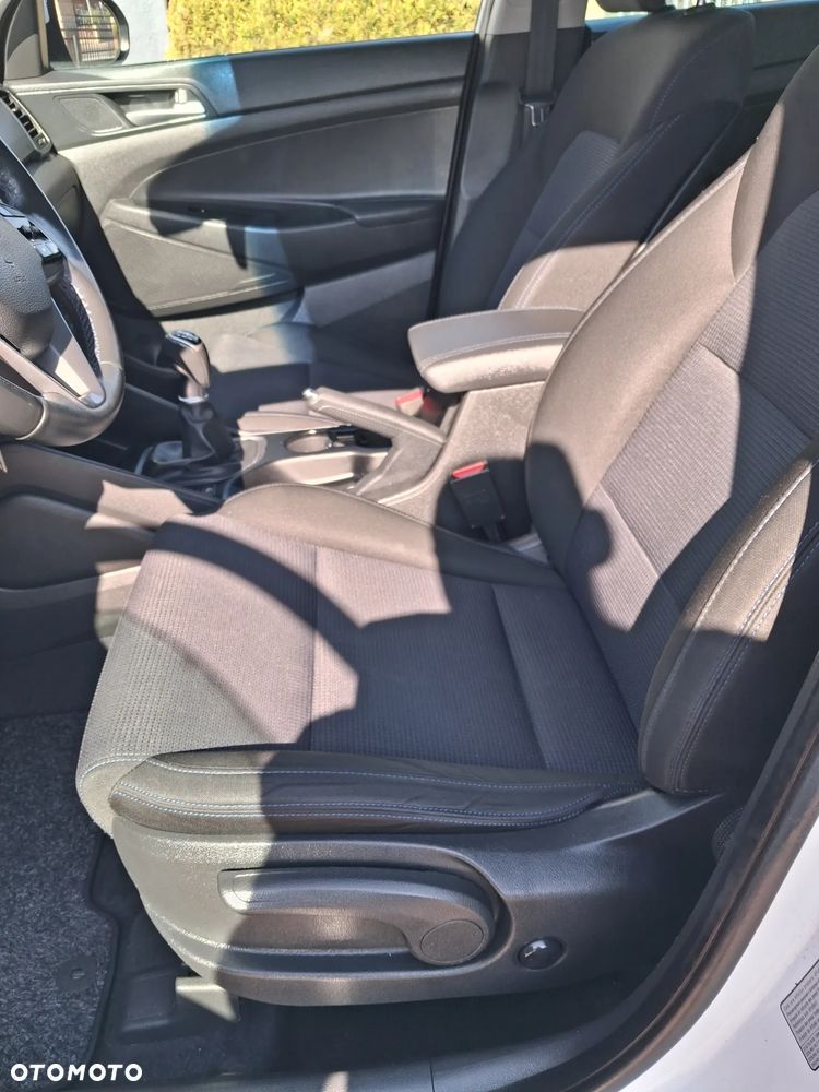 Hyundai Tucson - 12
