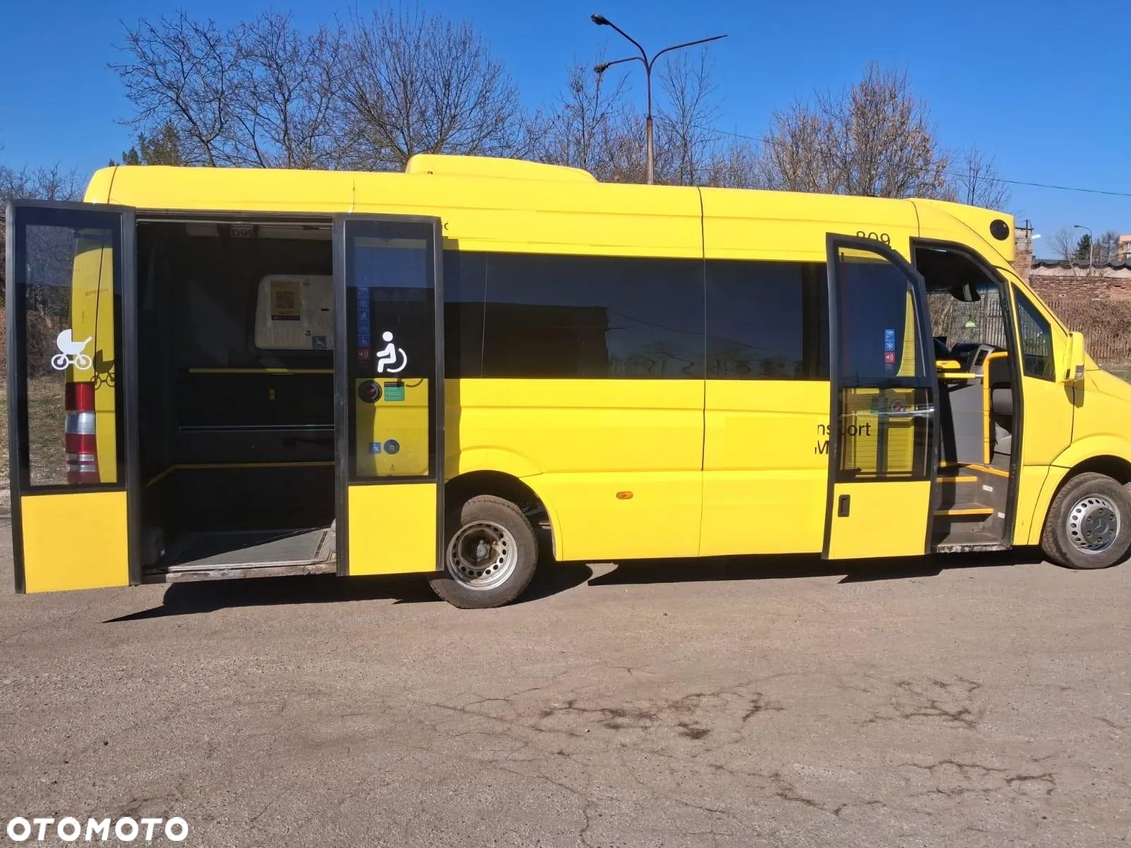 Mercedes-Benz Sprinter - 9