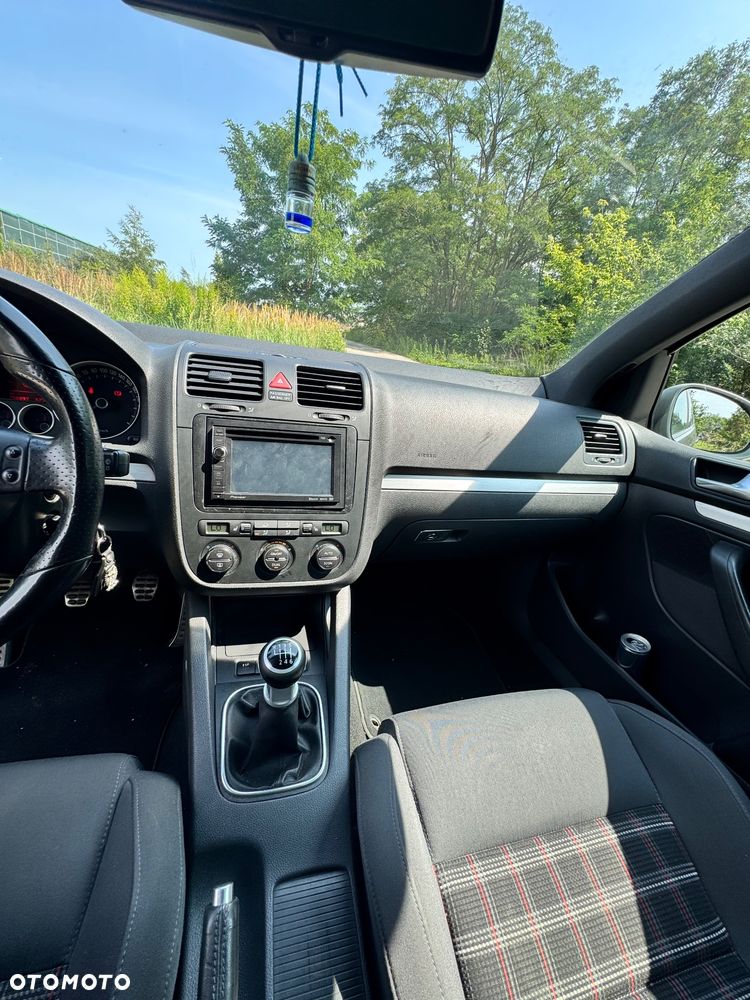 Volkswagen Golf 2.0 TSI GTI - 7