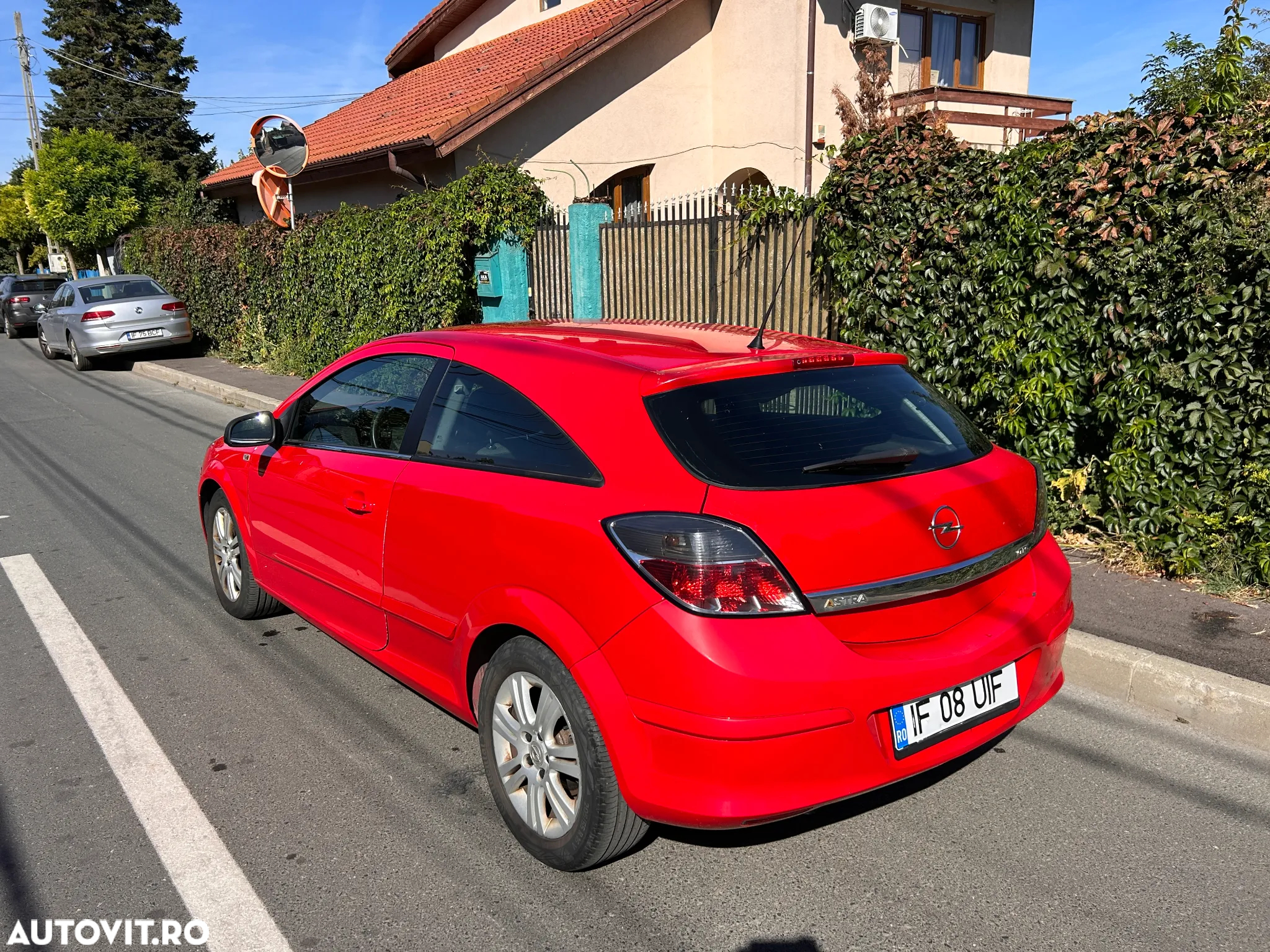 Opel Astra GTC 1.6 Sport - 7