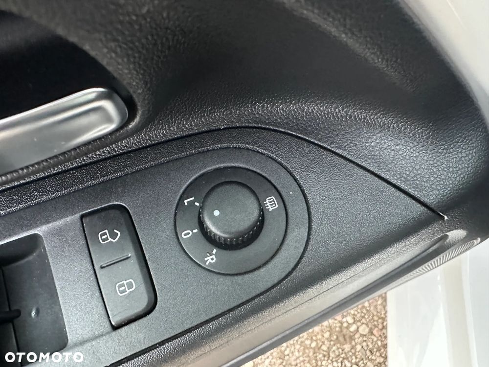 Volkswagen up! - 13