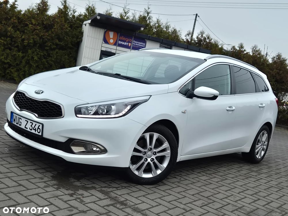 Kia Ceed 1.6 CRDi 128 Platinum Edition - 2